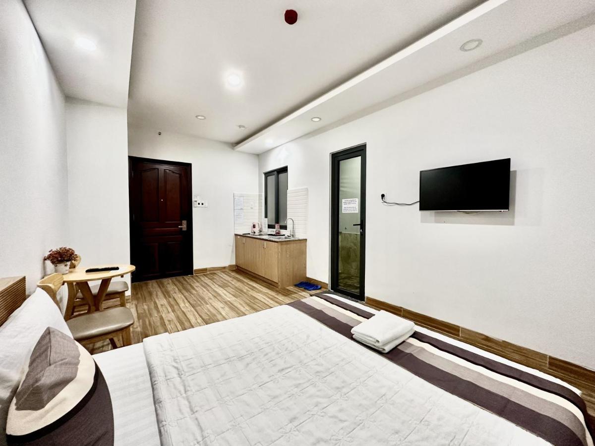 RedDoorz The Jade Hotel Than Nhan Trung Ho-Chi-Minh-Stadt Exterior foto