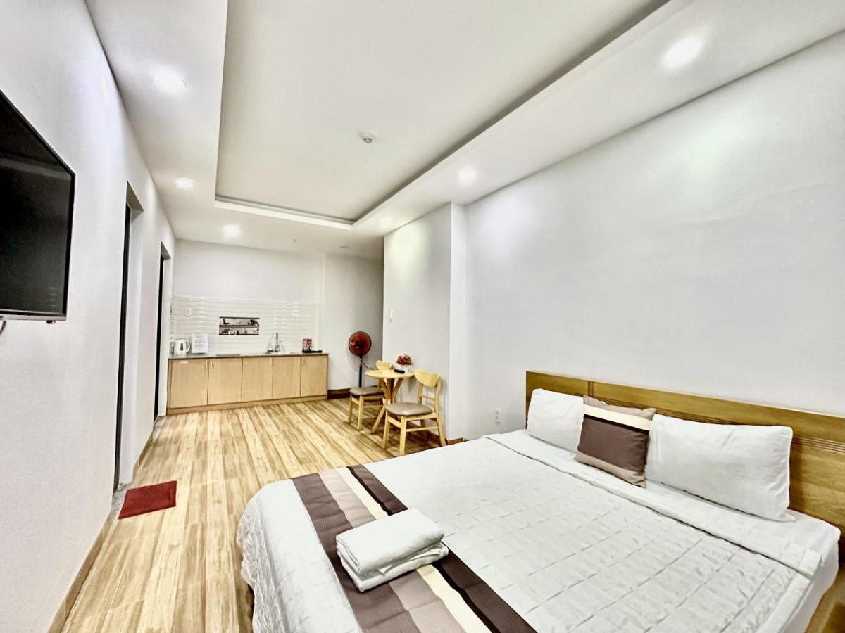 RedDoorz The Jade Hotel Than Nhan Trung Ho-Chi-Minh-Stadt Exterior foto